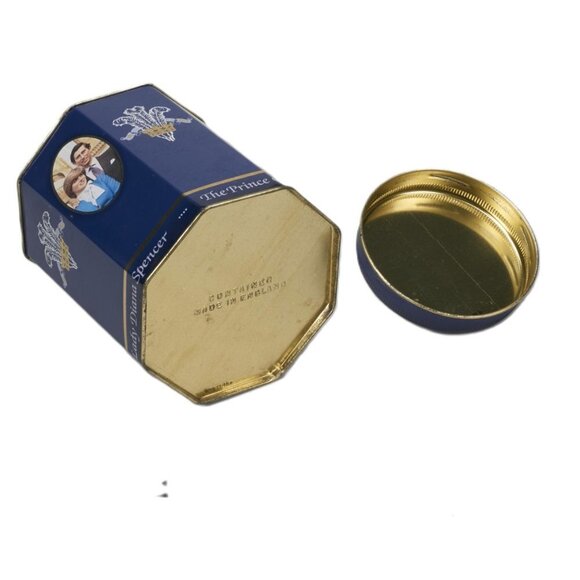 Melrose's Tea Caddy Commemorating Prince of Wales & Lady Diana Engagement 1981 - Picture 8 of 8